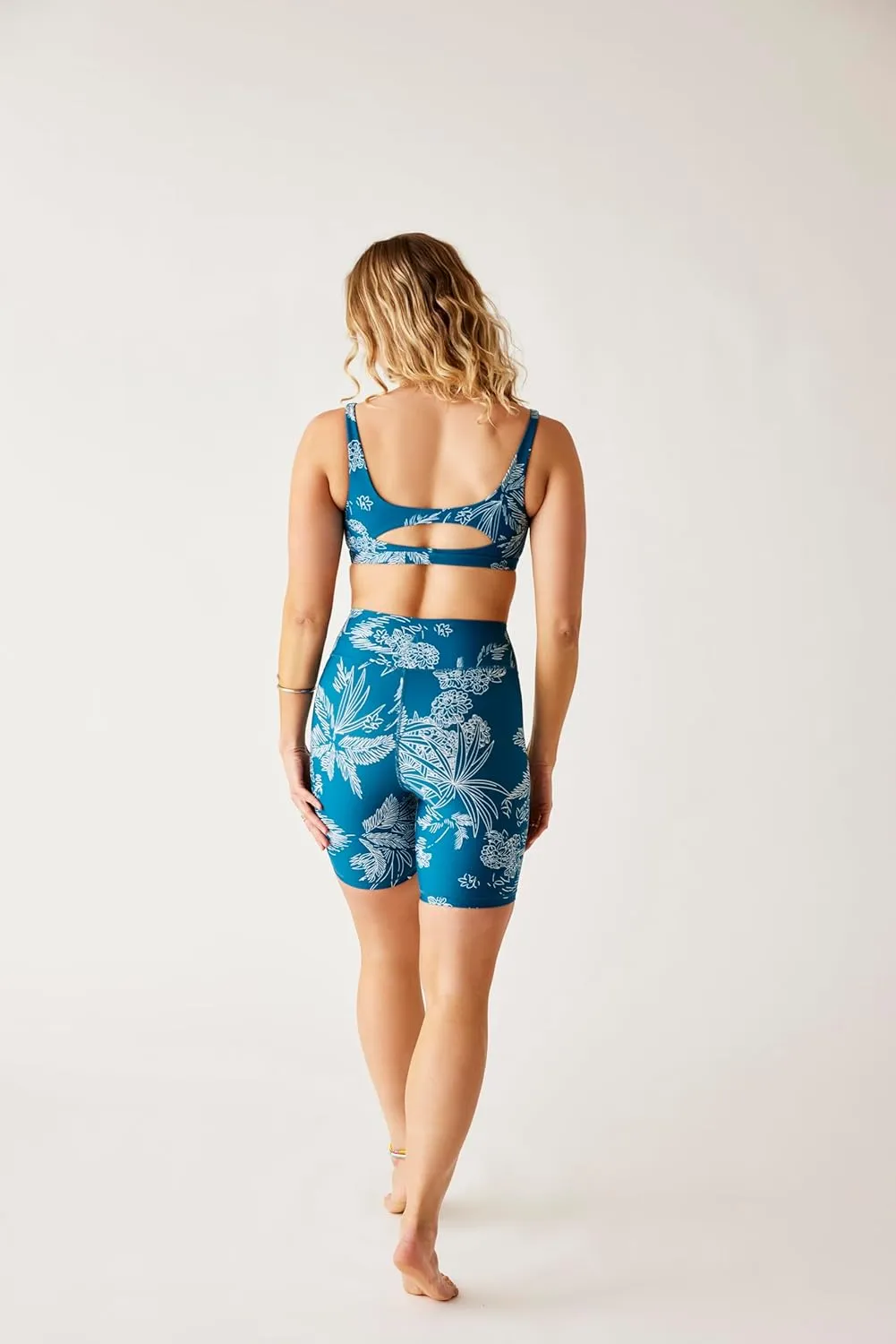 Carve Designs Women's Lucie Compression Short
