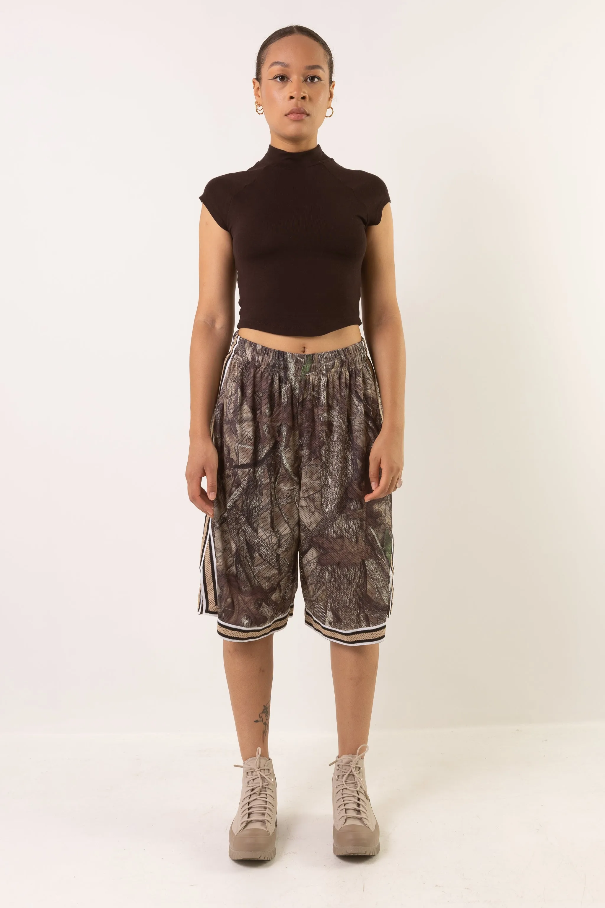 GROUNDED BASKETBALL SHORTS