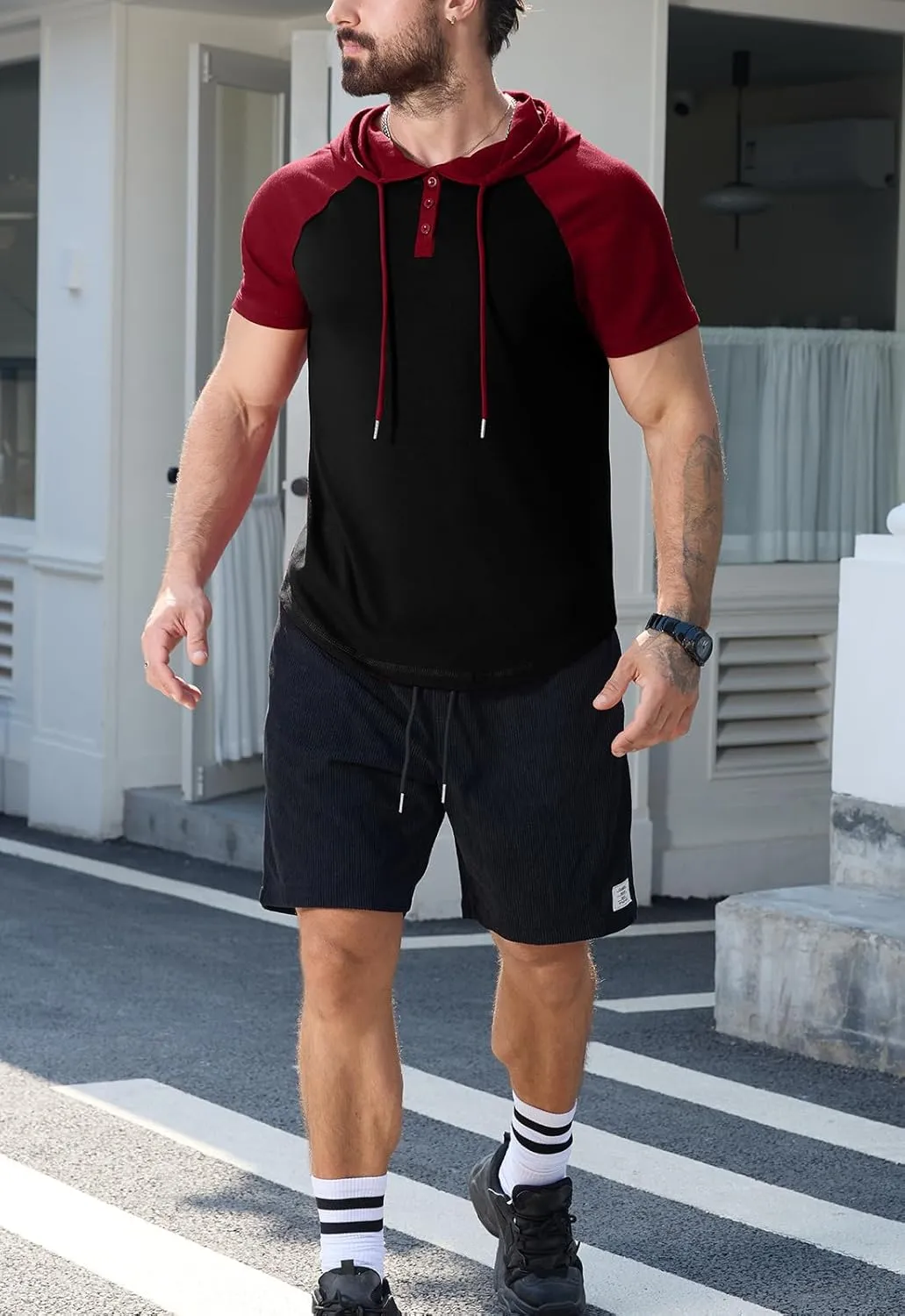 KUYIGO Mens Short Sleeve Hoodies Casual Athletic Workout Fashion Pullover Hooded Sweatshirt with Drawstring