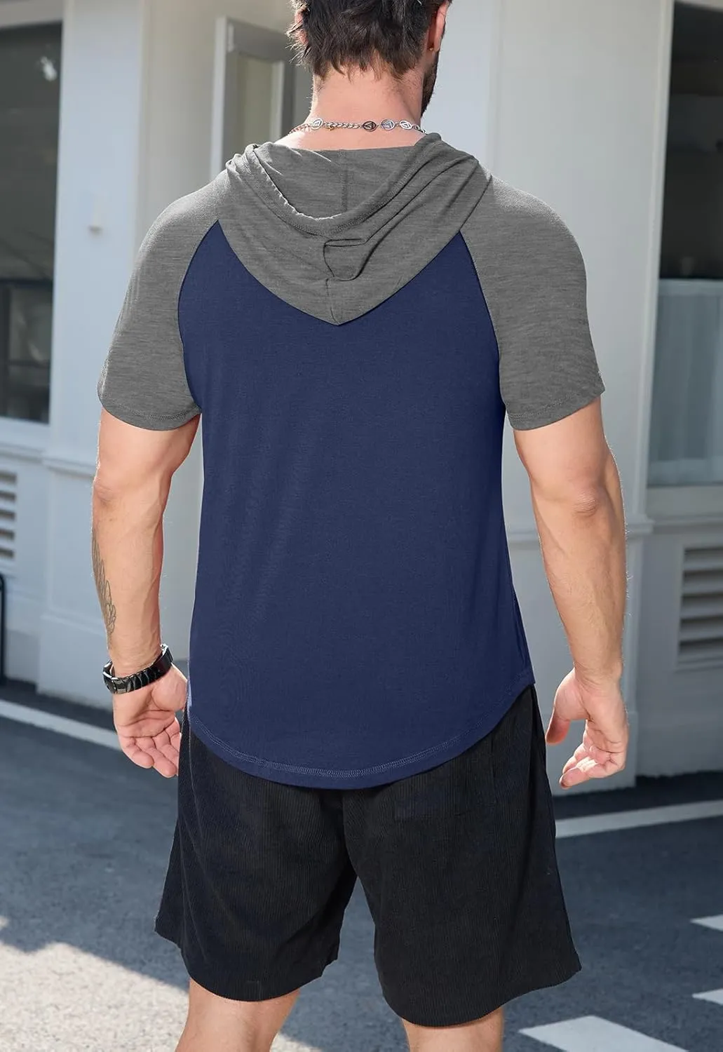 KUYIGO Mens Short Sleeve Hoodies Casual Athletic Workout Fashion Pullover Hooded Sweatshirt with Drawstring
