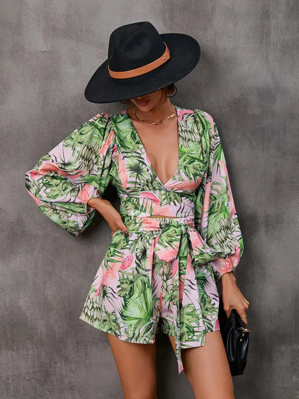 Long-sleeved short V-neck jumpsuit