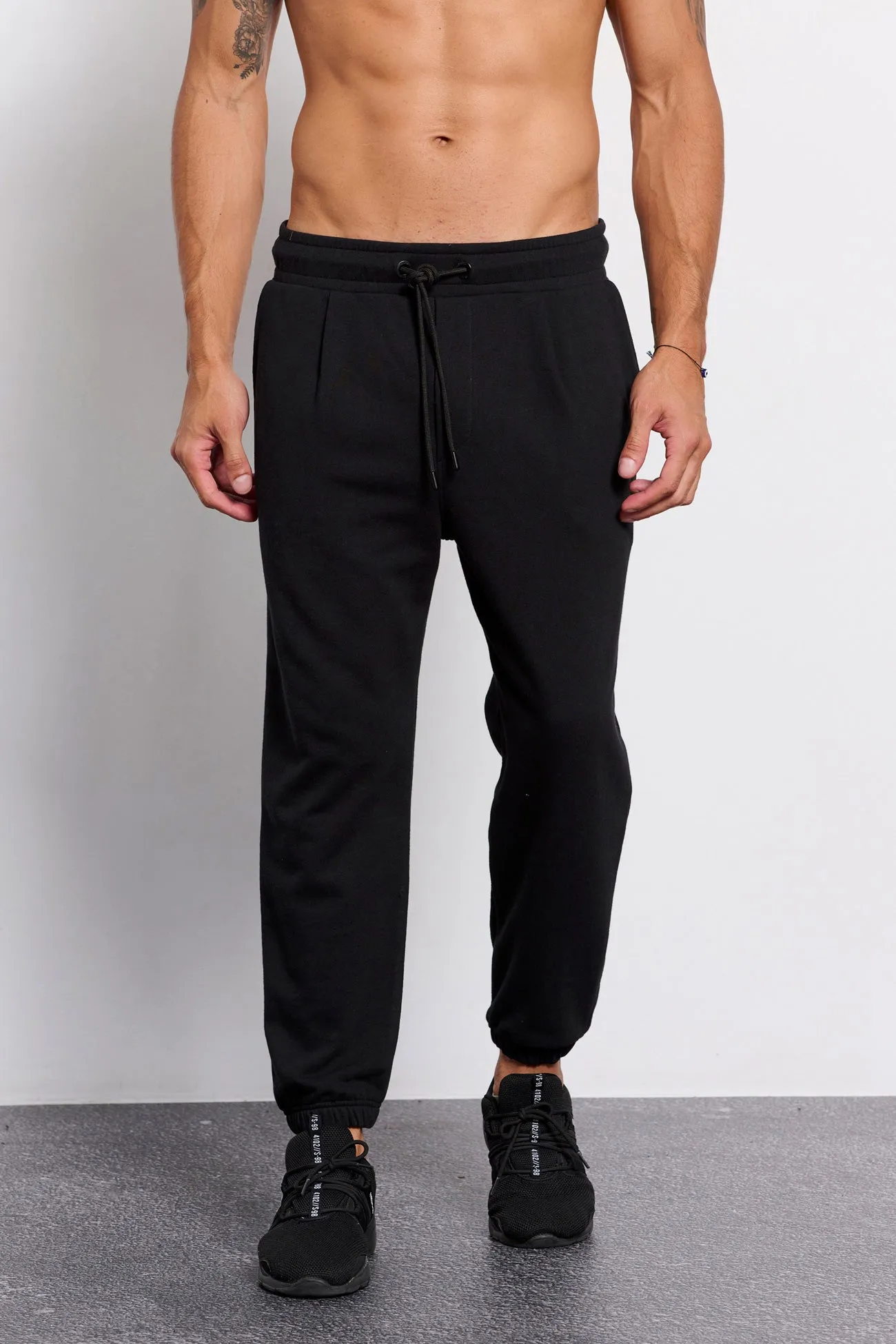Men sports joggers