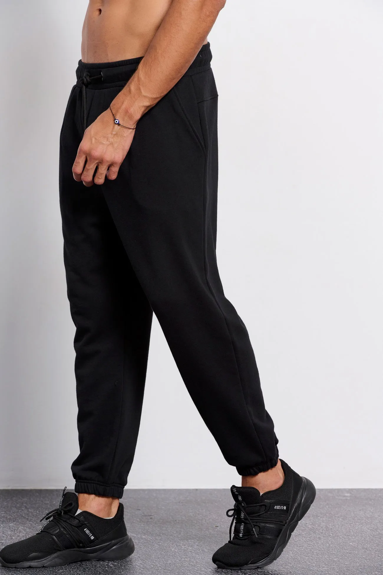Men sports joggers