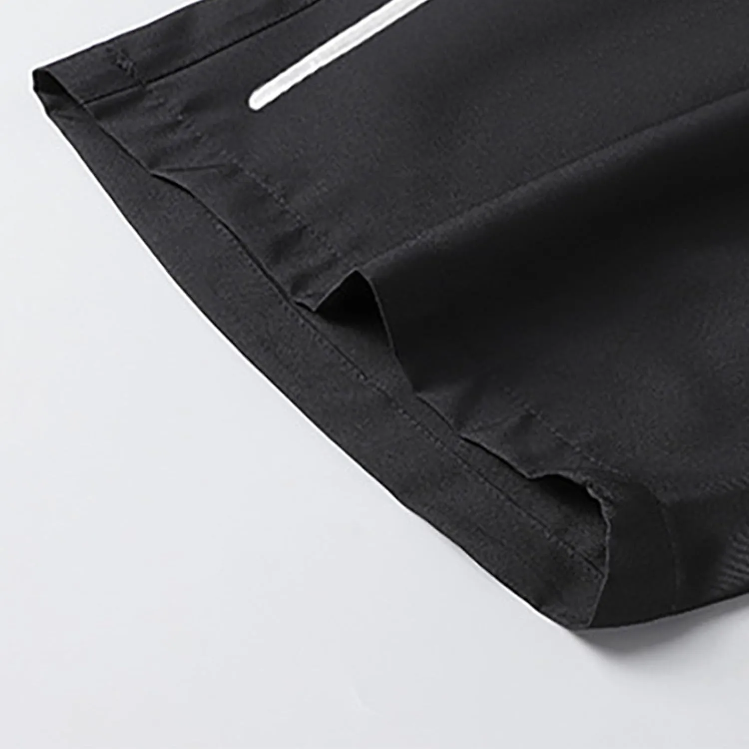 Mens Athletic Workout Shorts with Zipper Pockets Quick Dry Basketball Running Lightweight Breathable Shorts Plus Size